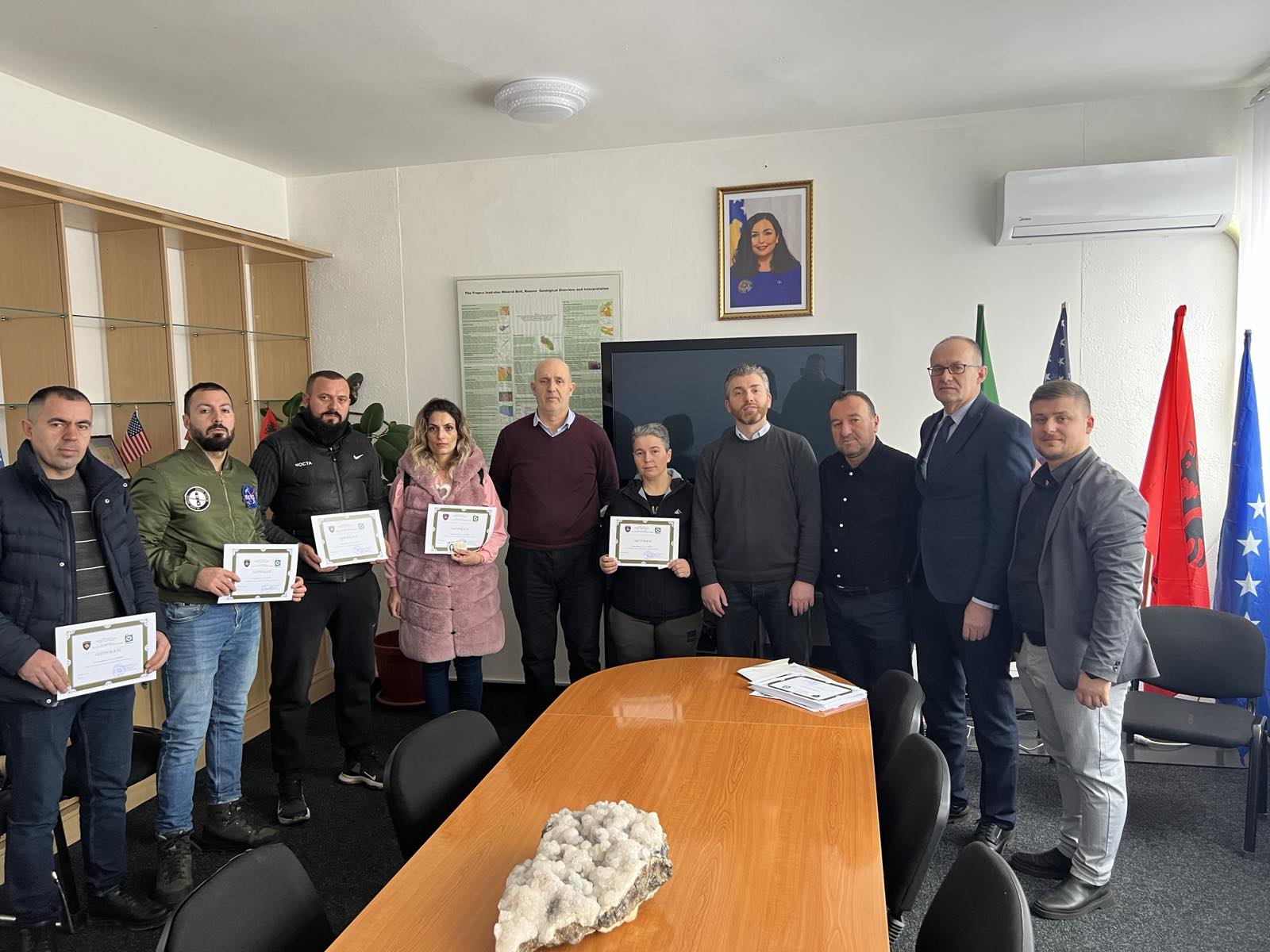 Trepça - Trepça Sh.A. ndanë certifikatata për grupin e parë prej 60 kandidatëve